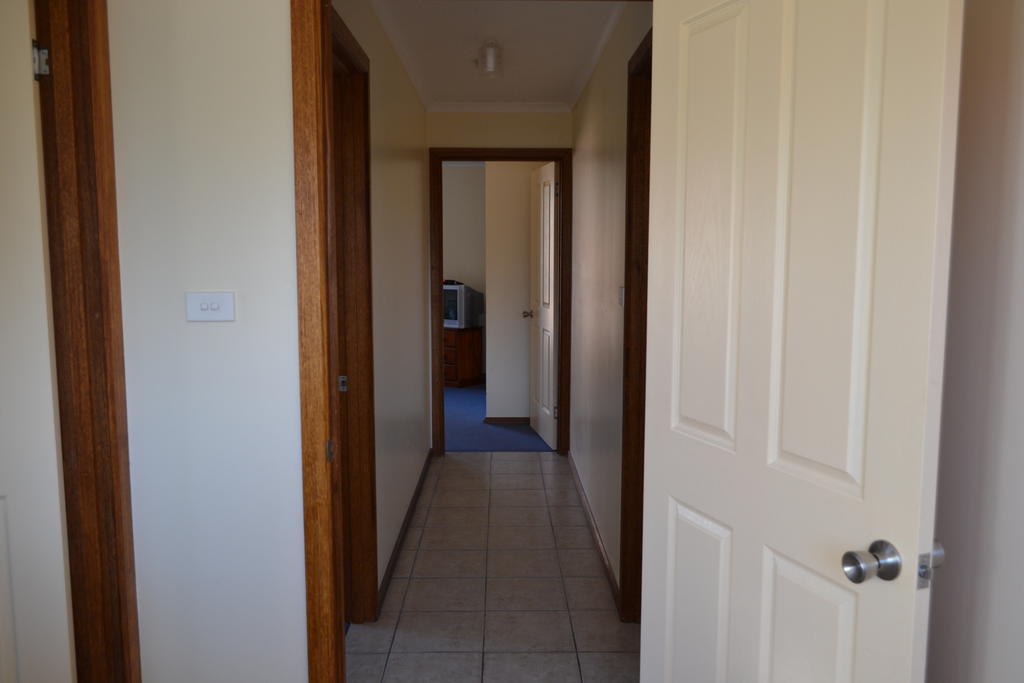 All Inn Strahan Holiday Units Εξωτερικό φωτογραφία