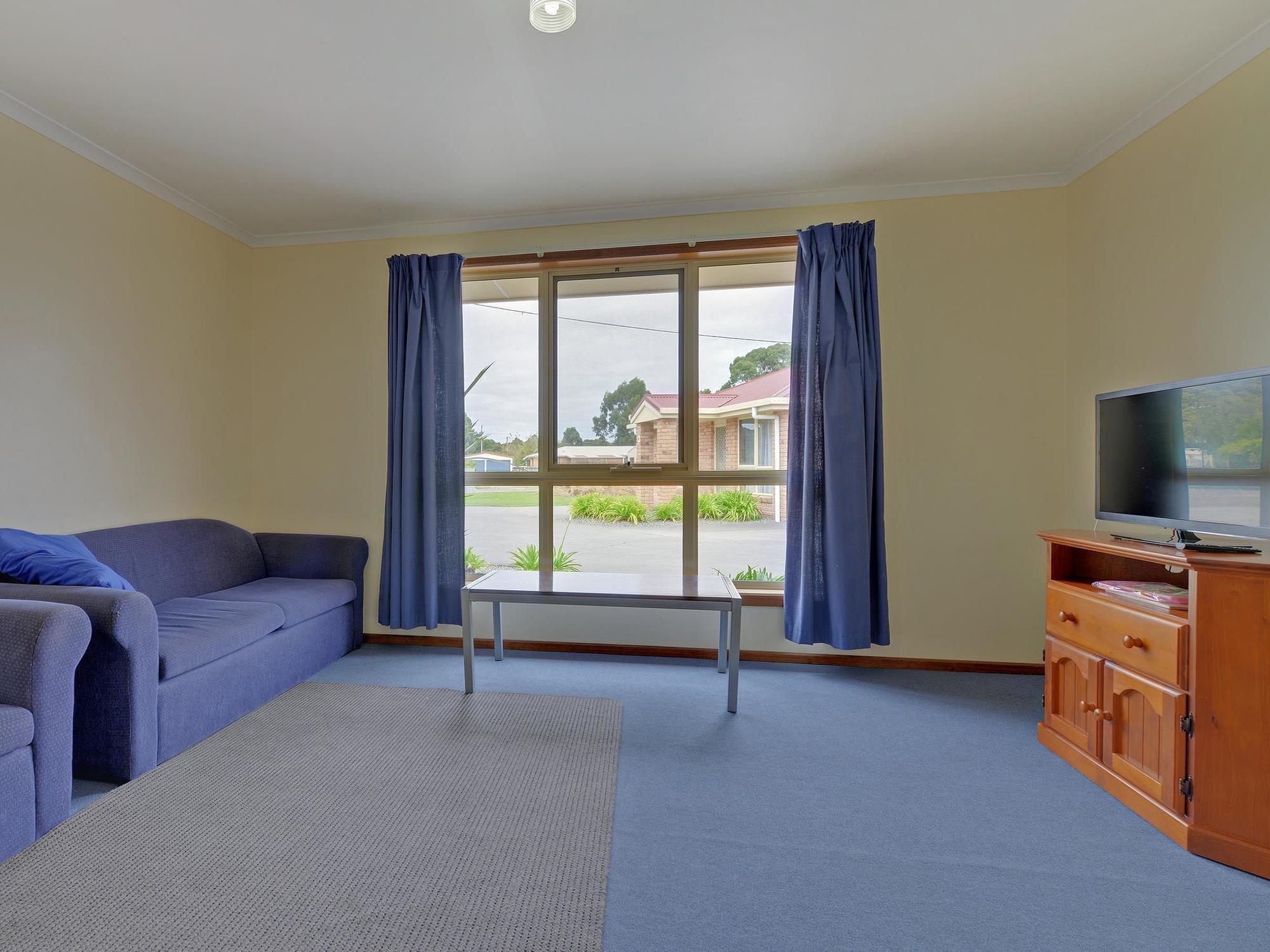 All Inn Strahan Holiday Units Εξωτερικό φωτογραφία